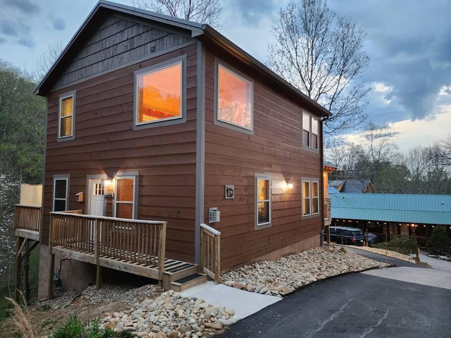 Dancing Bear Cabin- Relax & Enjoy! Sevierville Buitenkant foto