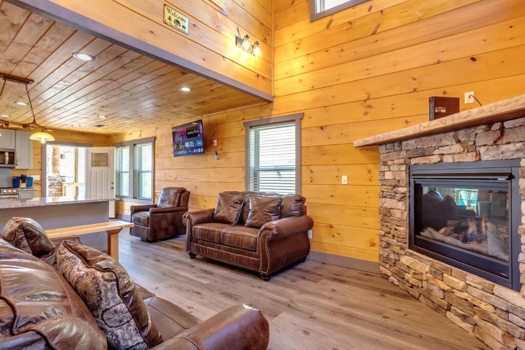 Dancing Bear Cabin- Relax & Enjoy! Sevierville Buitenkant foto