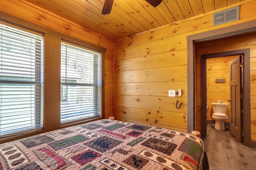 Dancing Bear Cabin- Relax & Enjoy! Sevierville Buitenkant foto