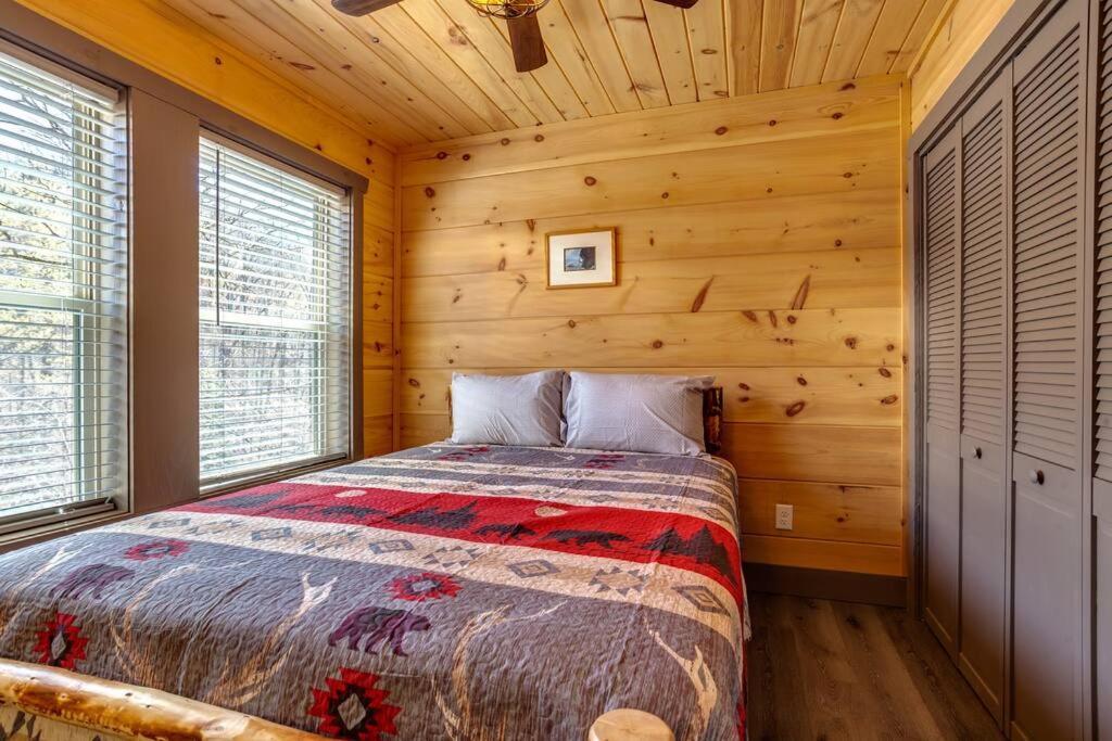 Dancing Bear Cabin- Relax & Enjoy! Sevierville Buitenkant foto