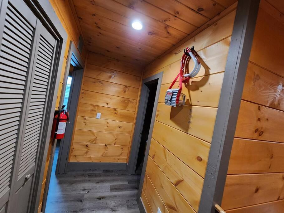 Dancing Bear Cabin- Relax & Enjoy! Sevierville Buitenkant foto